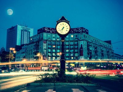 Un très joli timelapse à Bucarest, Roumanie