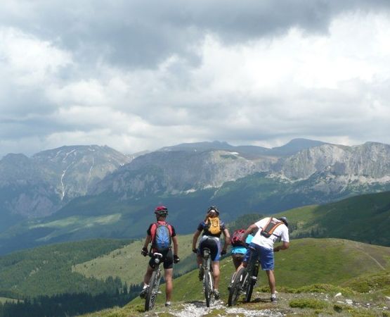 Mountain biking in the Southern Carpathians - 6 days from 619€